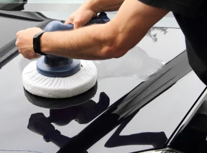 travaux de carrosserie automobile à Saint-Antoine-du-Rocher près de Tours en Indre-et-Loire 37